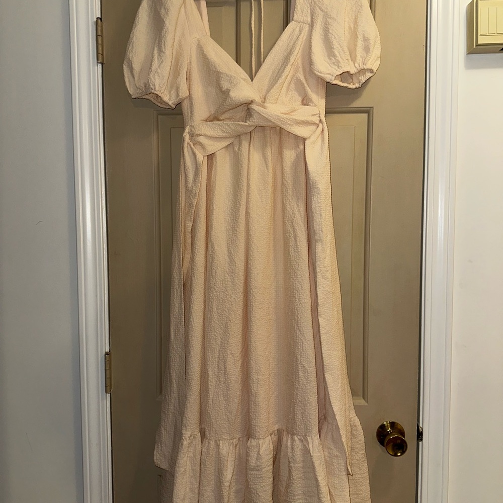 ASTR Cream Puff Sleeve Romantic Maxi Dress